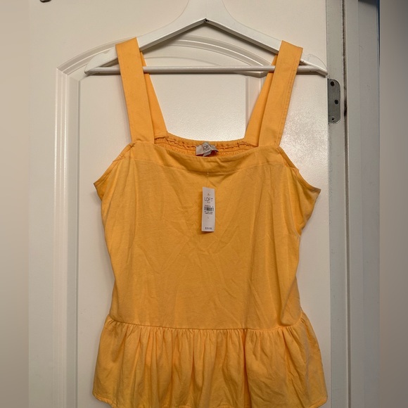 LOFT Tops - NWT Loft tank large (S13)